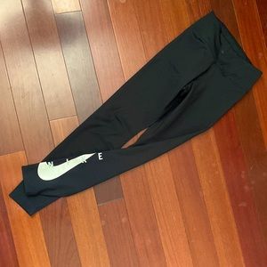 Women’s Nike Dri Fit Leggings